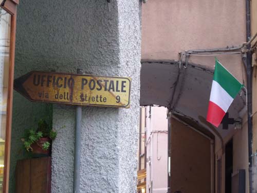 Post, Italien, Ligurien