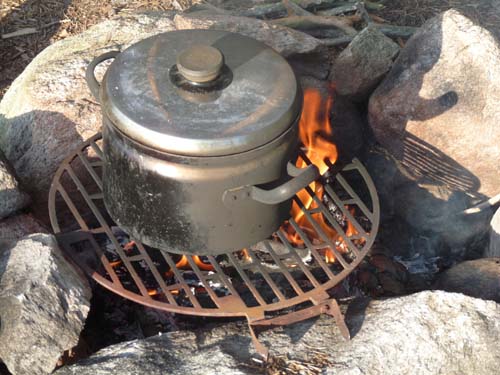Kochen auf offenem Feuer