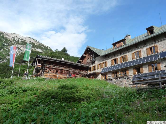 Kärlingerhaus Alpenvereinshaus
